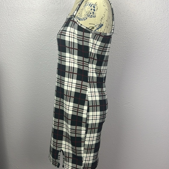 Plaid Dress - Picture 5 of 5